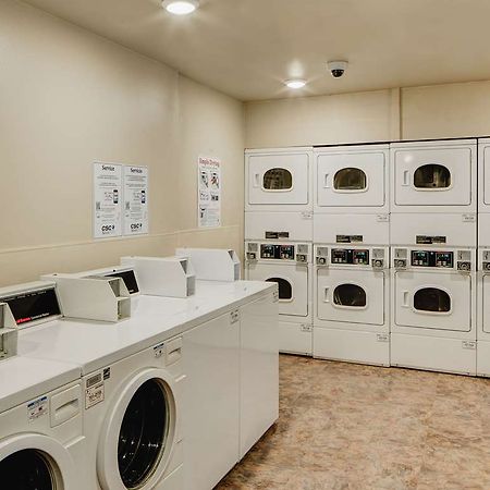 Woodspring Suites Віллістон Зручності фото