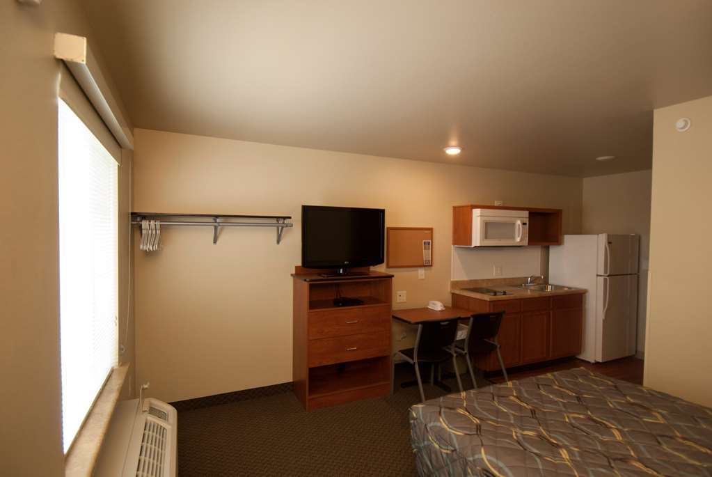 Woodspring Suites Віллістон Номер фото