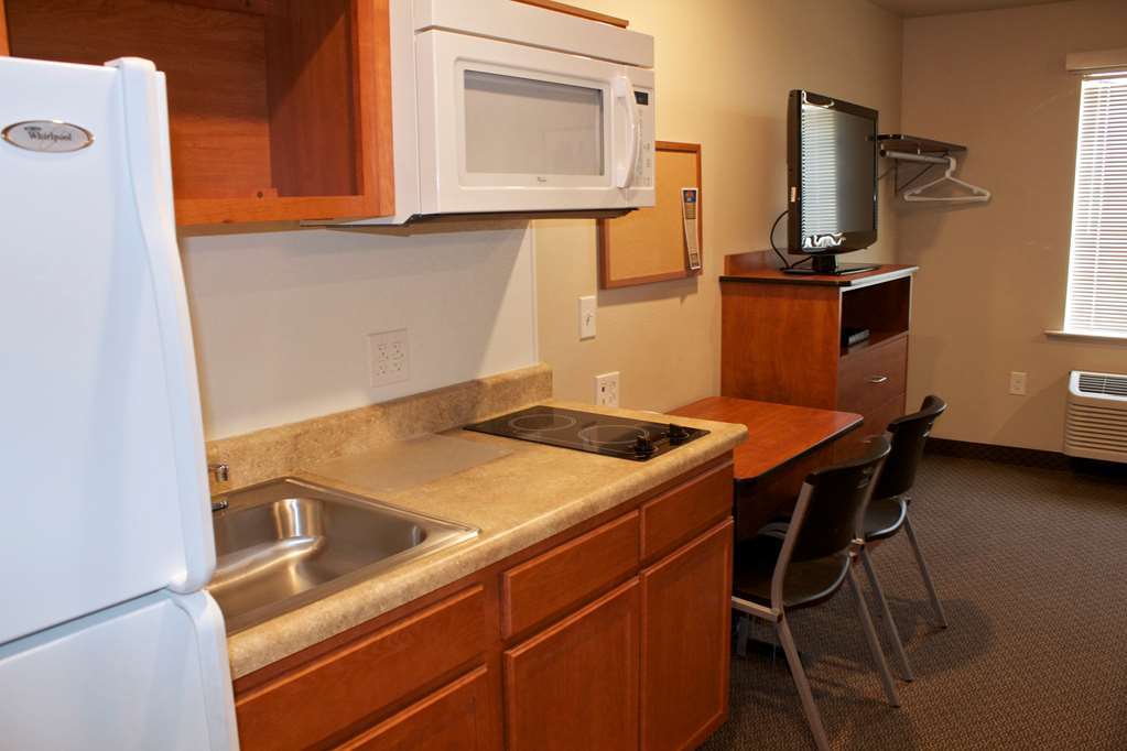 Woodspring Suites Віллістон Номер фото