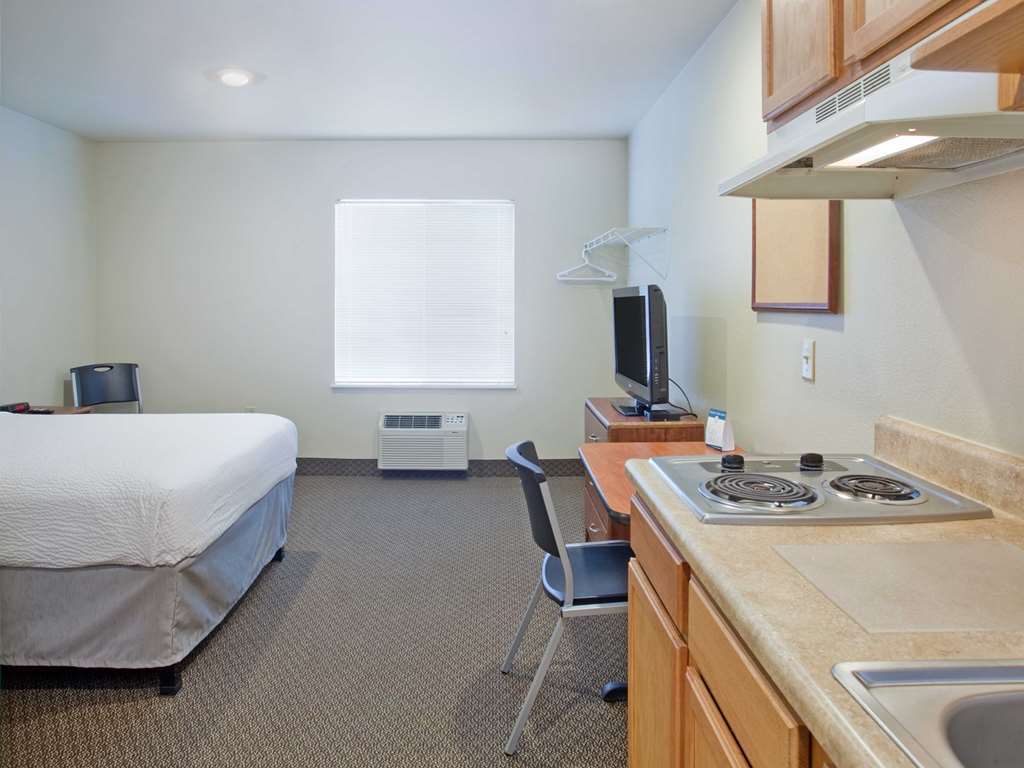 Woodspring Suites Віллістон Номер фото
