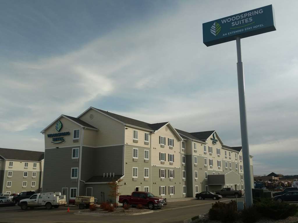 Woodspring Suites Віллістон Екстер'єр фото